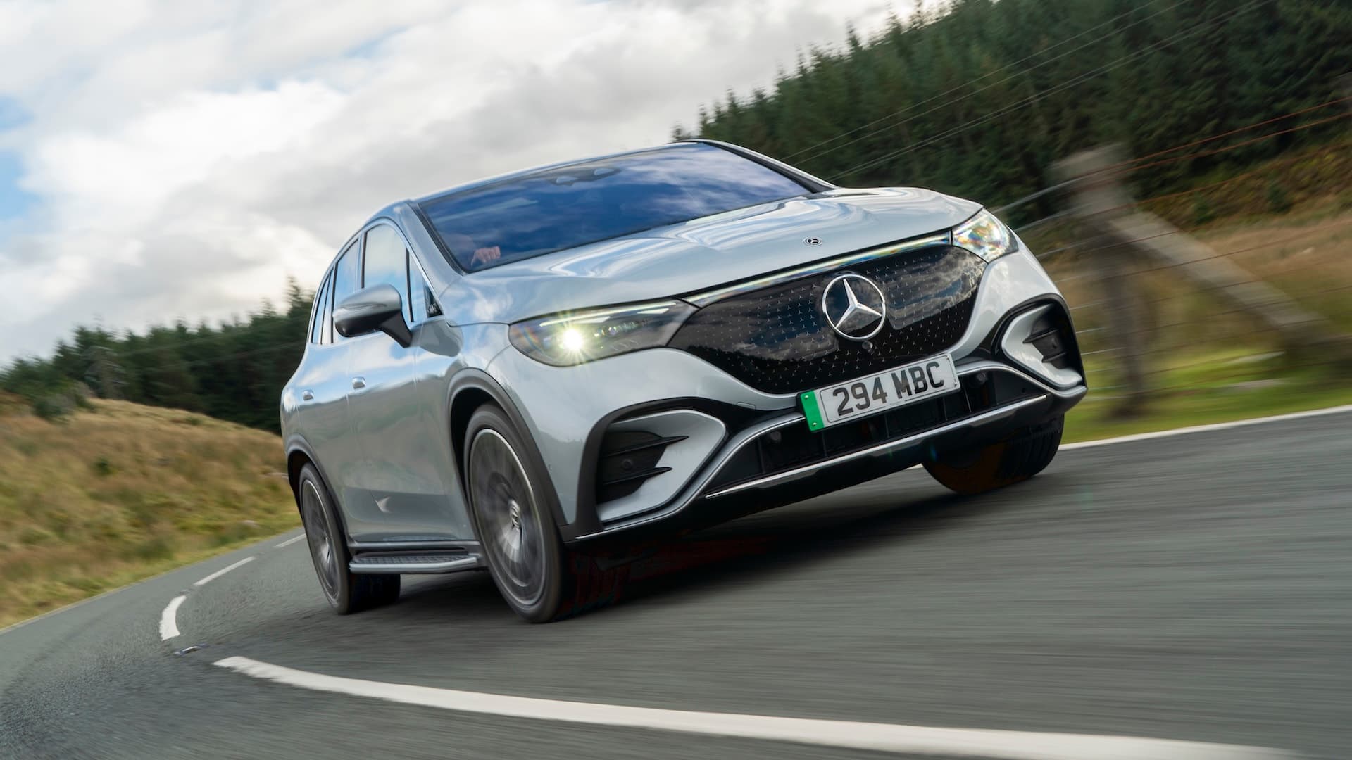 Mercedes-Benz EQE SUV